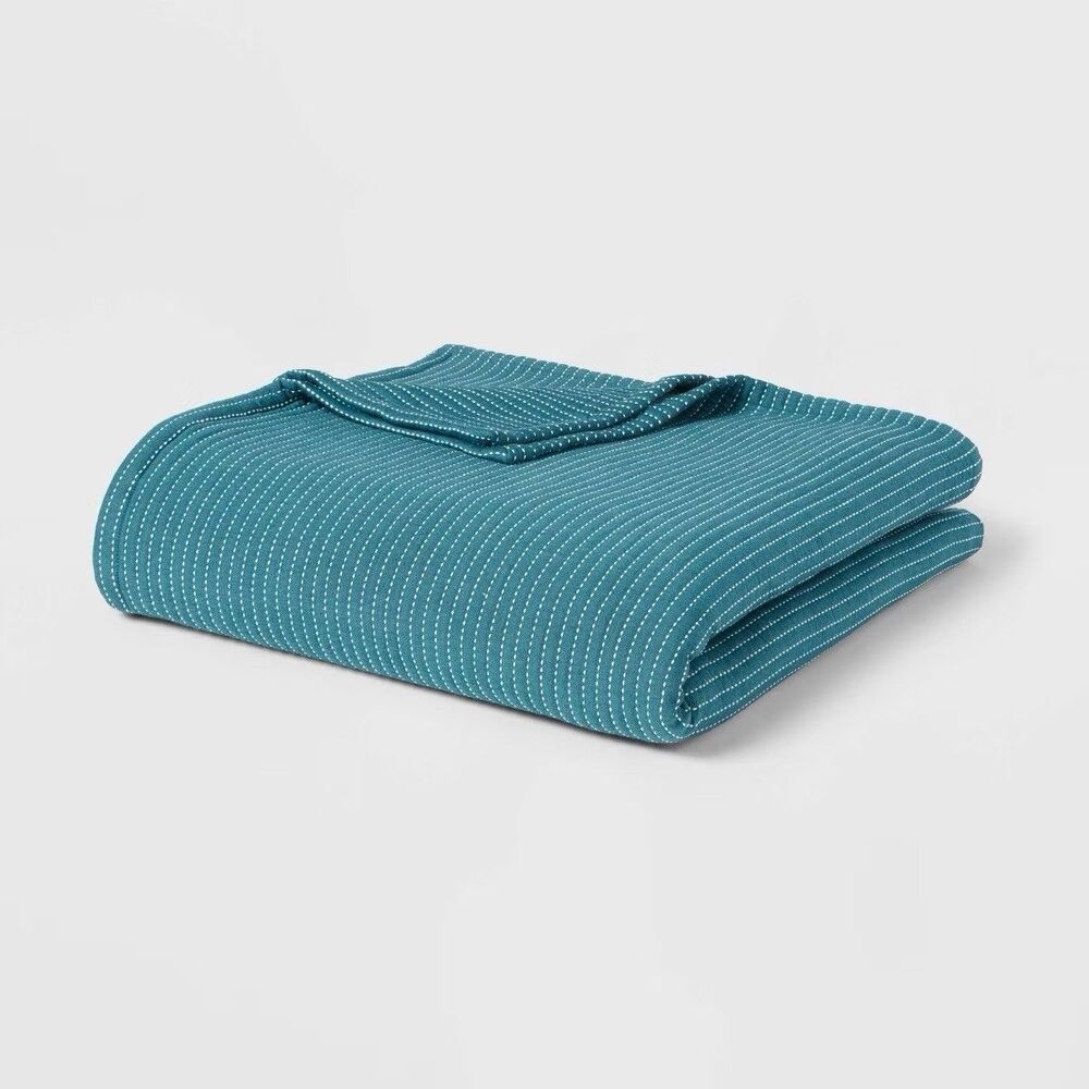 Threshold Full Queen Matelasse Bed Blanket Blue Textured Bedding New